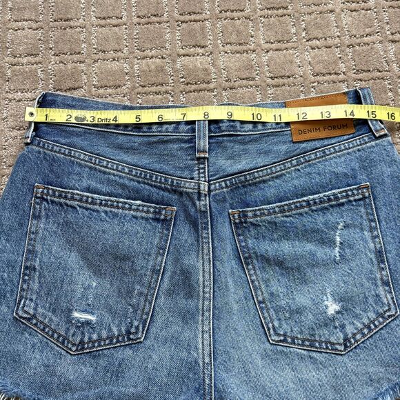 Aritzia Denim Forum Ex Boyfriend Shorts Women's 26 Button Fly Distressed Cut Off - Picture 10 of 11